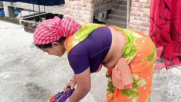 Homemade Hardcore Sex with Beautiful Indian Girl - Clear Hindi Audio & Big Ass Teen