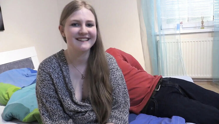 Julia18darf German Amateur Blowjob & Cumshot Missionary Riding Big Ass