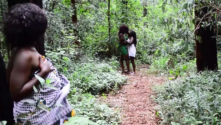 Ebony Lesbians Licking Pussy - Homemade Amateur Big Tits Scissoring & Fingering