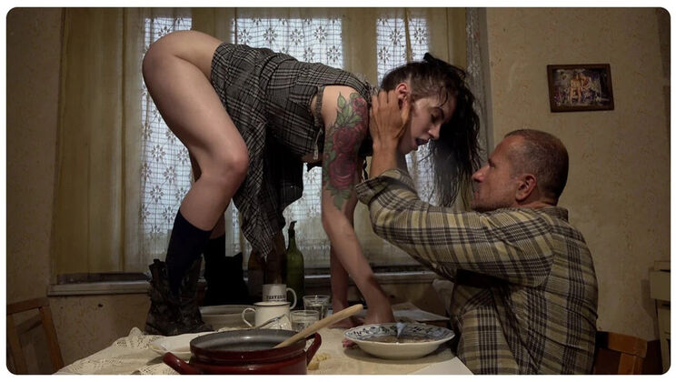 Anna de Ville & Brittany Bardot Perverse Family Sex - Brunette MILF Mom Hardcore Fuck with George Uhl