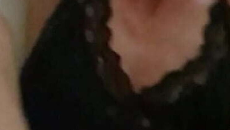 Amateur MILF Richelle Rose Woken Up For Rough Breeding - Blowjob & Creampie