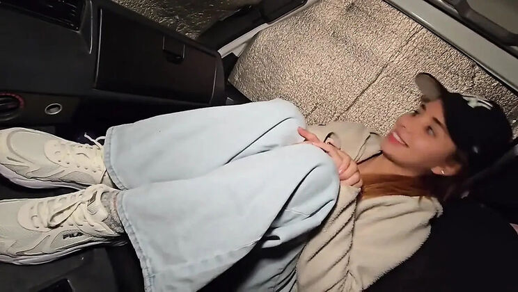 Grateful Stranger Gives First Time Anal to Petite Latina Teen with Big Ass