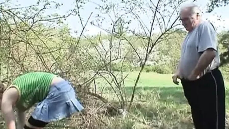 Stepdaddy Creampie Outdoor - Teen Petite 18yo Fetish Taboo