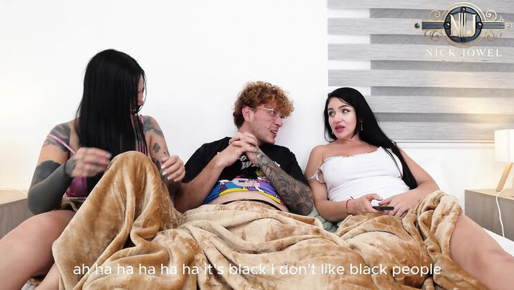 Amateur Threesome: Horny Friends Fuck Young Gay Guy in Hot Homemade Sex