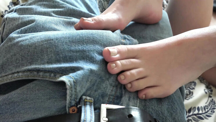 Virtual Date with Rosalyn Sphinx - Petite Skinny Girl Fucking in POV HD