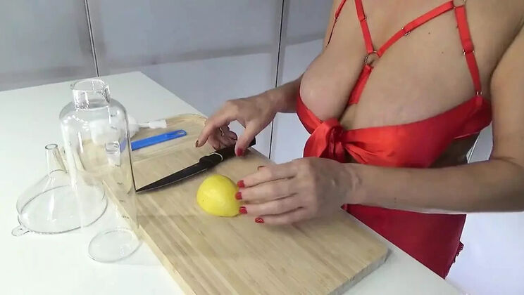 Amateur MILF Makes Lemonade in Shower - Big Natural Tits & Golden Shower Fetish