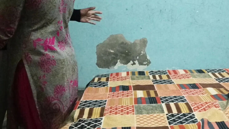 Behind the Scenes Homemade Desi Sex: Real Amateur BBW Fucked Casual in Missionary