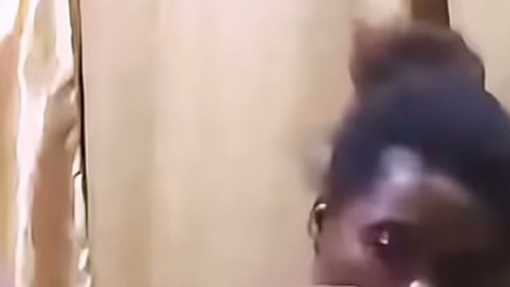 Chidinma's Sweet Wet Pussy Play - Amateur Black Beauty with Perfect Ass