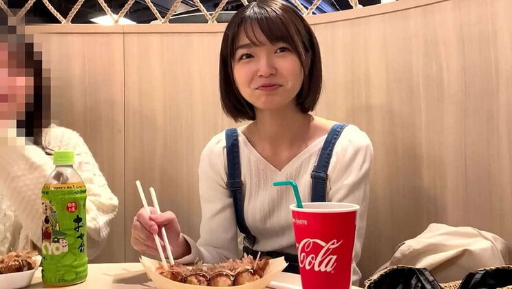 Japanese Amateur Tatsu & Sumire Kuramoto Homemade Sex - Cute Asian Beauty Squirts Hard in Doggystyle & Cowgirl