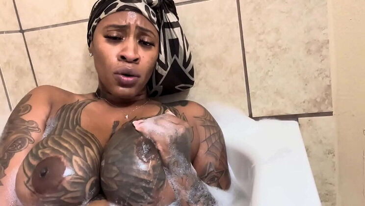 Sexy amateur Marrijanee solo in bathroom - big natural tits and huge ebony ass close-up