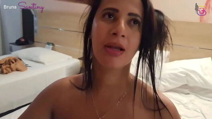 Hotwife Cara De Relogio Cuckold Story - She Cums on Client's Big Cock