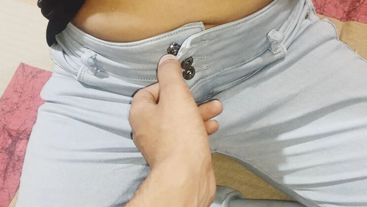 Indian Bhabhi Squirting Orgasm - Hindi Audio Fingering Video with Sexy Girl Nehu