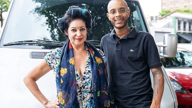 Busty Mature Granny Gets Rough Anal on Bus by BBC