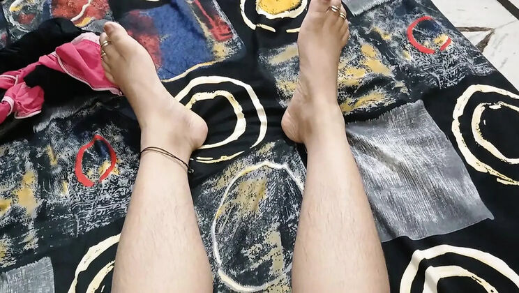 Kirti Bhabhi Close-Up Pussy Creampie - Desi Girl Opens Her Hole Wide For Cum Inside