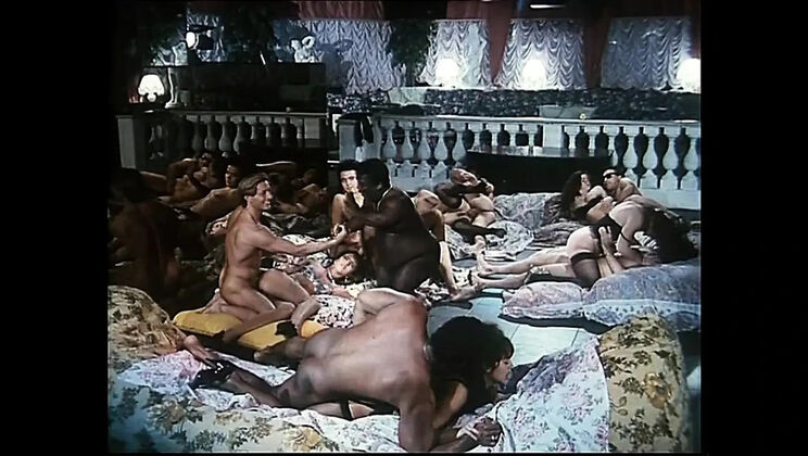 Broken and Broken Full HD Vintage Movie - Big Tits Blonde Brunette Anal Scene Doggy Style