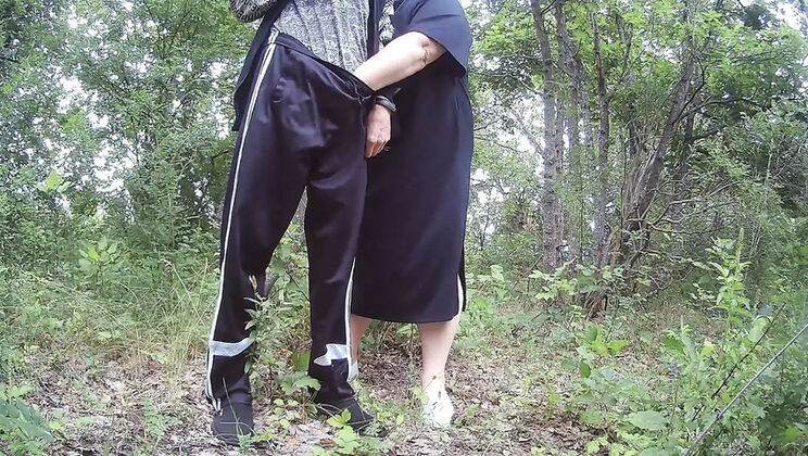 Stepmom Gives Blowjob in Park and Swallows Cum - Russian MILF Deep Throat