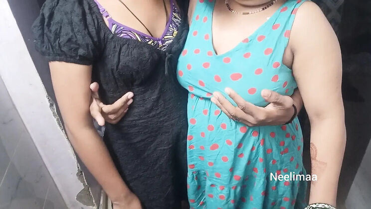 Indian Threesome Sex Video - Neelimaa Big Ass Desi Housewife Doggy Style HD