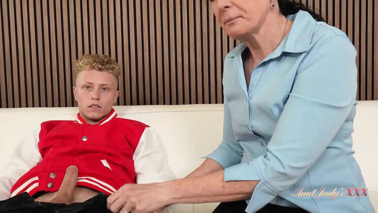 Mature Teacher Beth McKenna Creampie Fuck with Student Parker Sims - MILF Glasses Hardcore