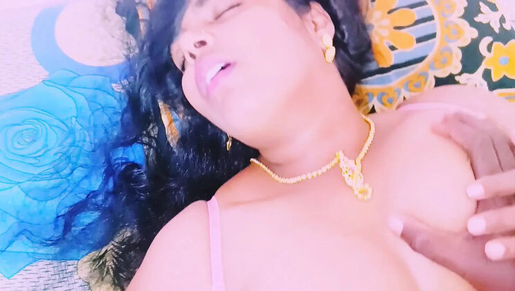 Indian Telugu Aunty Honey Lips Big Tits Hardcore Fuck