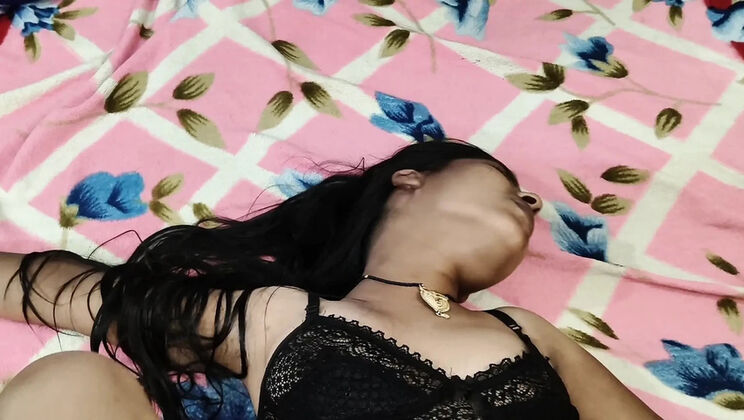 My Hot Indian Ex Girlfriend Gets Fucked Doggy Style In The Bedroom | Blowjob & Boyfriend Sex