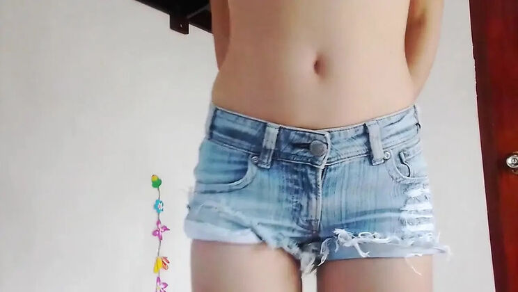 Desperate Blonde MILF Pees Her Tight Jeans and Wet Panties