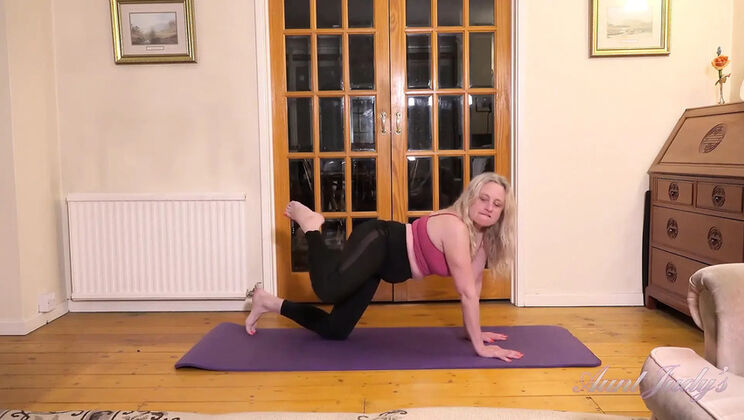 Busty Mature MILF Andrea Ann Gets Sweaty Yoga Workout in Tight Leggings