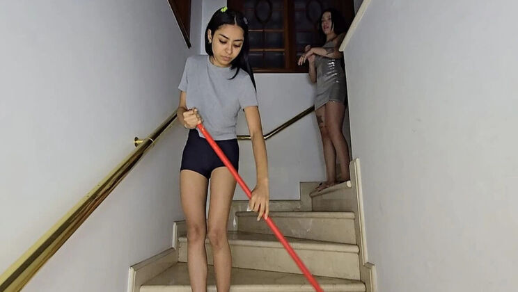 Super Skinny Lesbian Pee Swallow Top Girls and Sealed Mouth Pissing