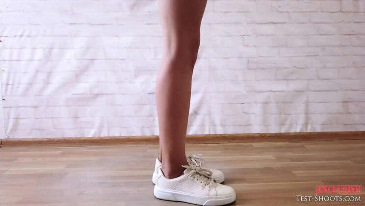 Nude Casting Video: Artistic Gymnast Polina Gets Naked