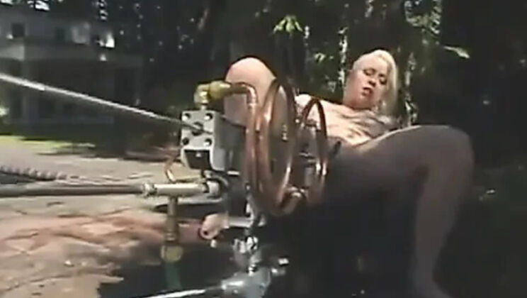 Lorelei Lee and Dylan Ryan Lesbian MILF Outdoor Sex Toy Adventure