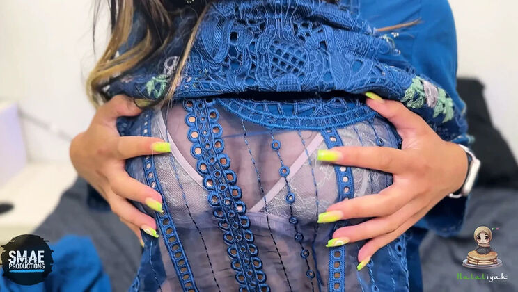 Pakistani Bhabi Aaliyah Yasin Fingers Her Tight Pussy Till She Cums