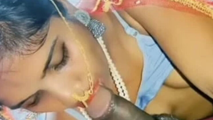Fuck me fast before my husband comes! Desi Bhabhi Devar chudai